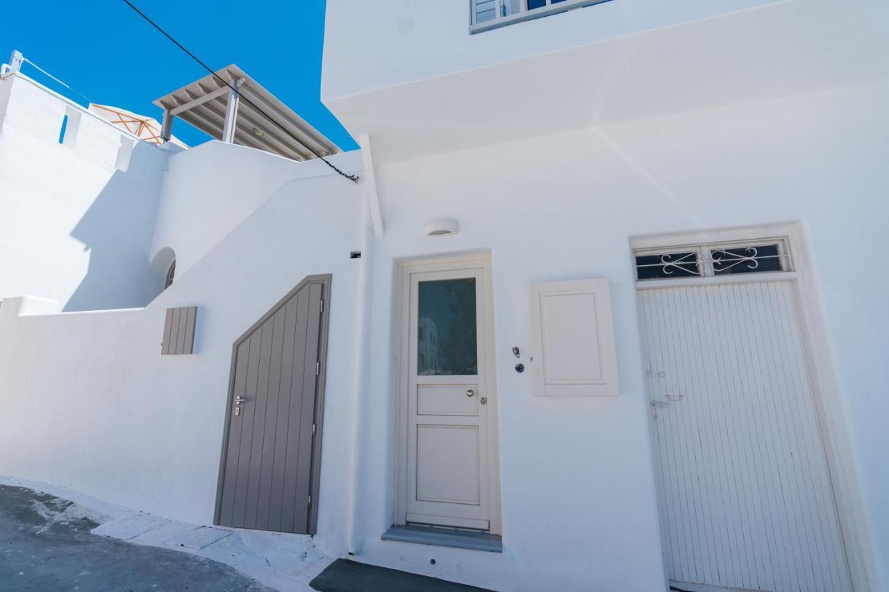 Appartamento Lux House With Outdoor Jacuzzi And Sea View In Santorini Emporio  Esterno foto